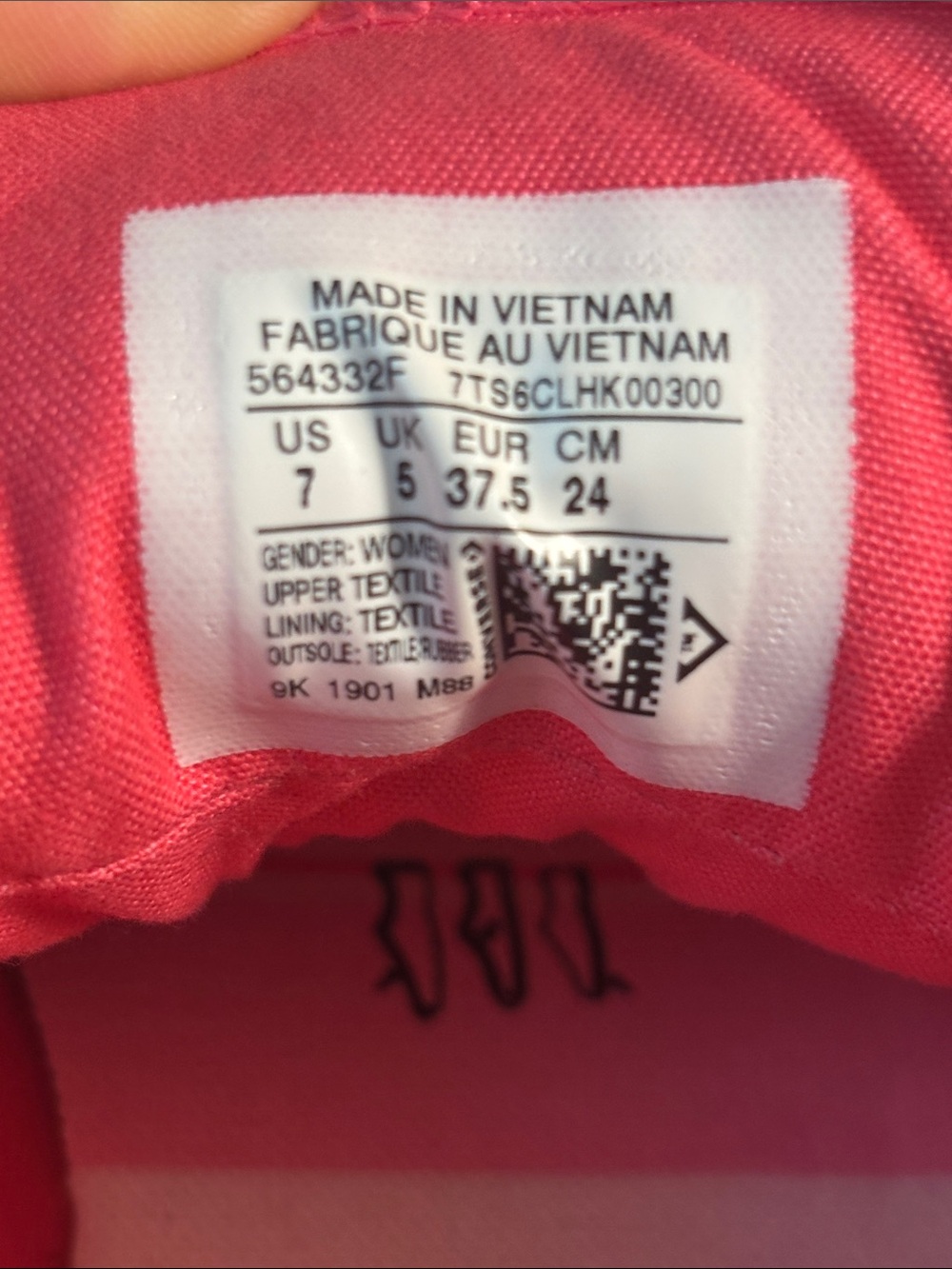 Converse Wmns Chuck Taylor All Star Madison Low “Strawberry Jam”- 7 - Picture 8 of 8